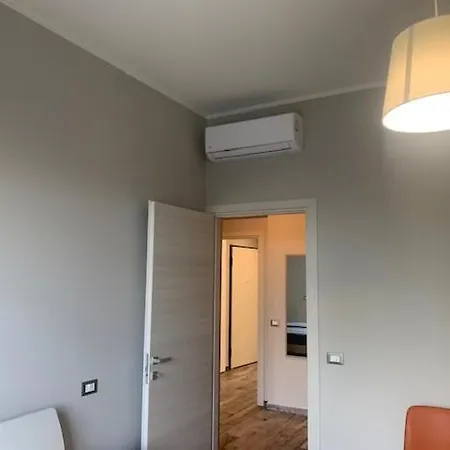 Elegante Appartamento Daniela Apartment *
